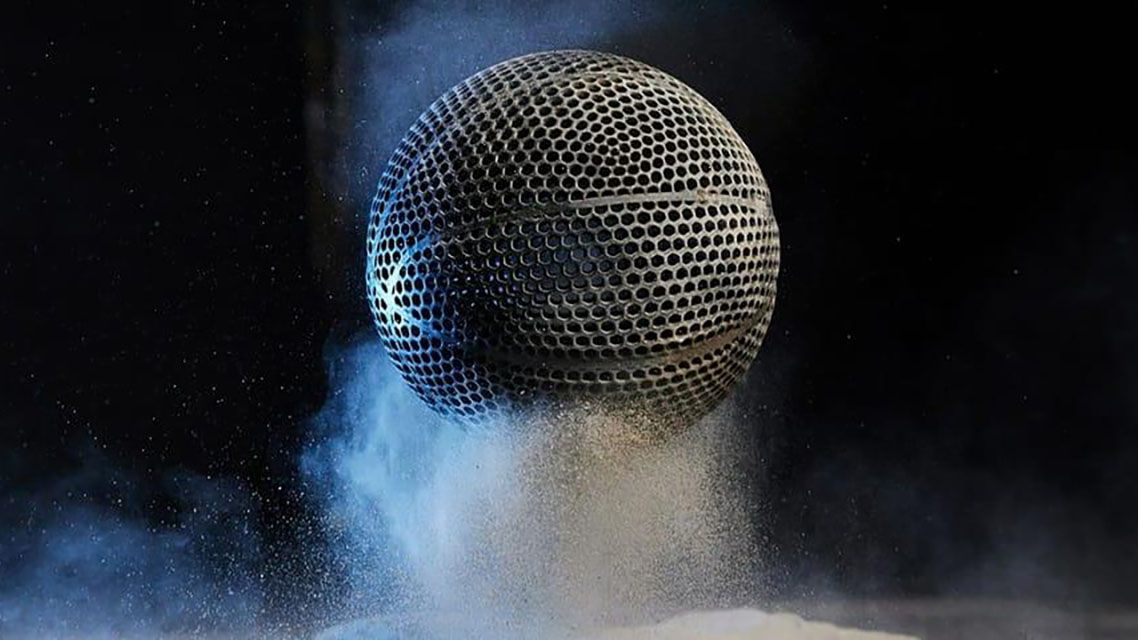Wilson 3D Baskılı İçi Görülebilen Müthiş Altıgen Ağ Tasarımlı “Havasız” Basketbol Topunu Duyurdu!
